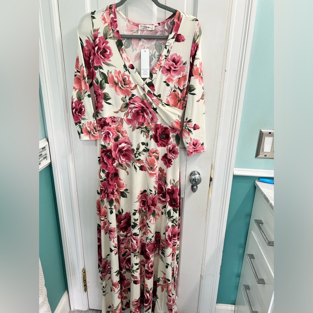 NWT Pink Blush maternity dress NWT